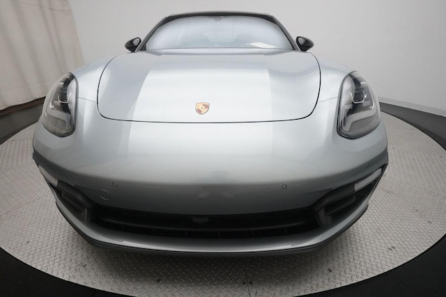 2023 Porsche Panamera
