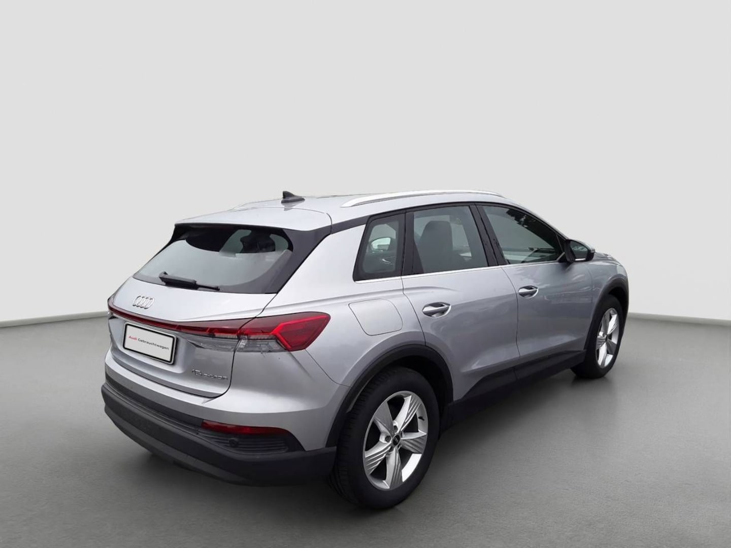 Bild über Audi Q4 e-tron 45 e-tron - für weitere Informationen kontaktieren Sie den Audi Partner