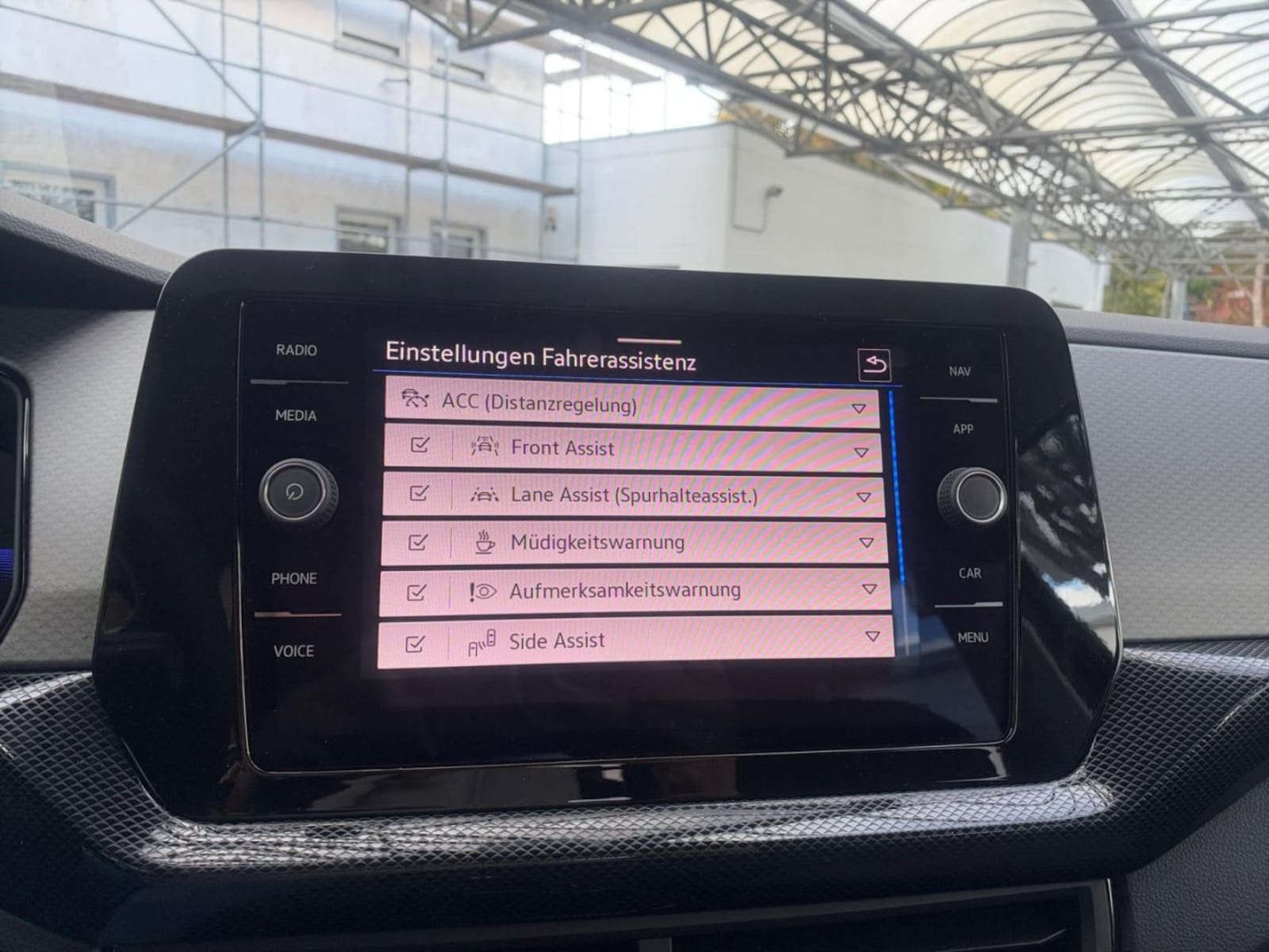 Volkswagen T-Cross – Bild 15