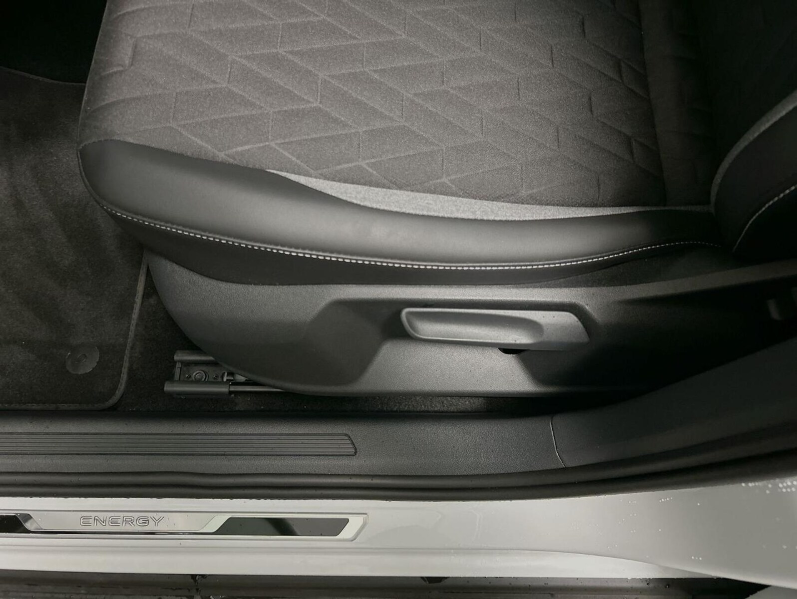 Volkswagen T-Cross – Bild 12