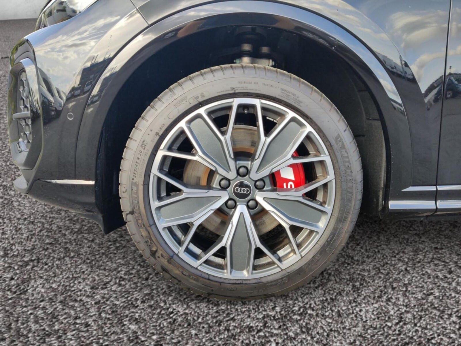 Audi SQ5 – Bild 11