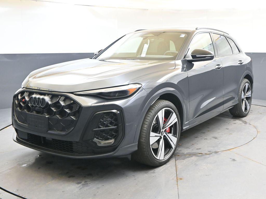 2026 Audi SQ5 Premium Plus quattro's photo