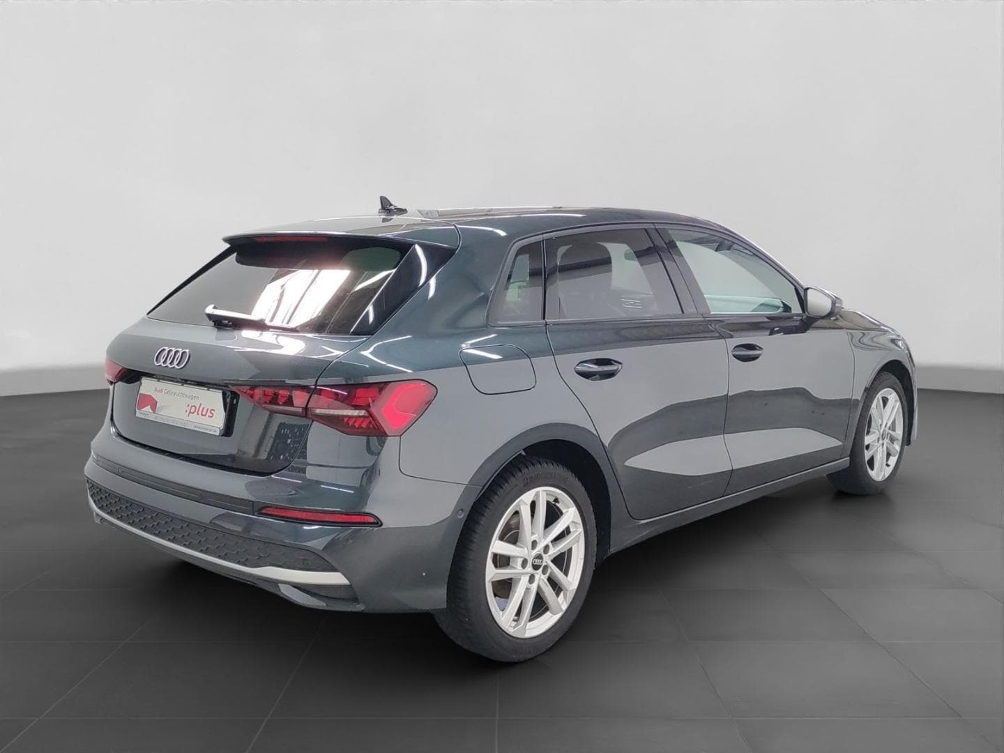 Bild über Audi A3 Sportback advanced 35 TFSI Schaltgetriebe - für weitere Informationen kontaktieren Sie den Audi Partner