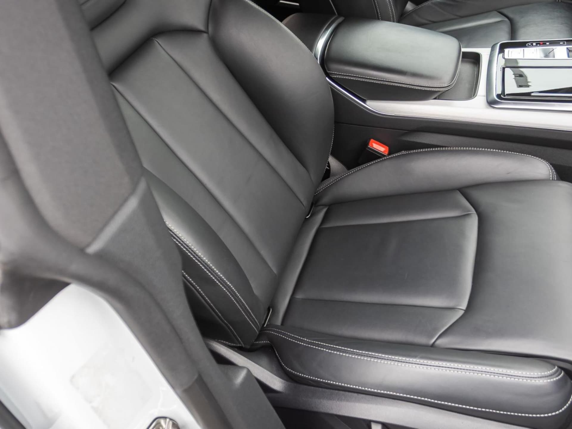Audi SQ8 SUV