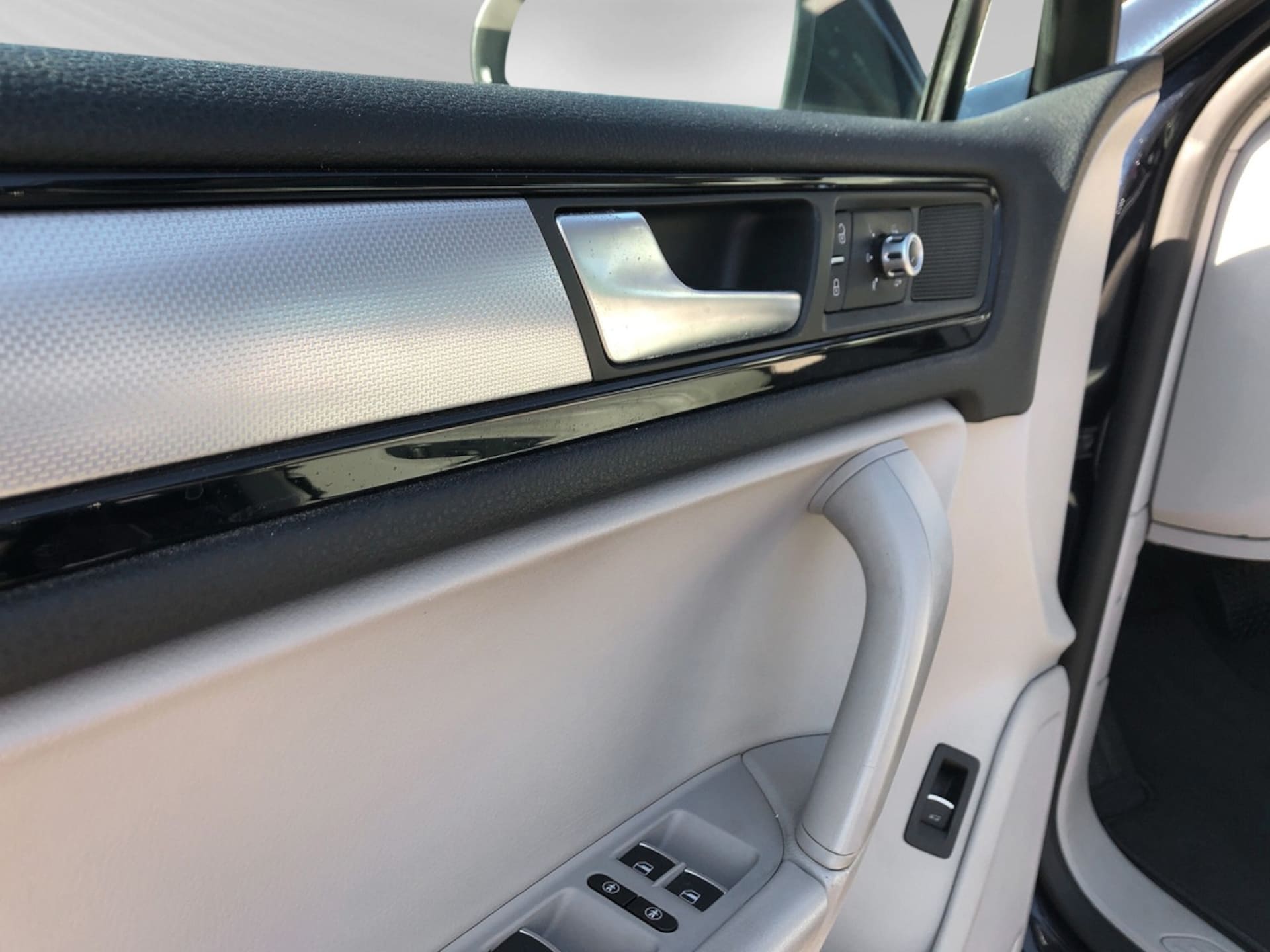 Volkswagen Touareg Basis-Modell