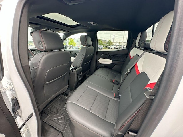 2024 GMC Canyon