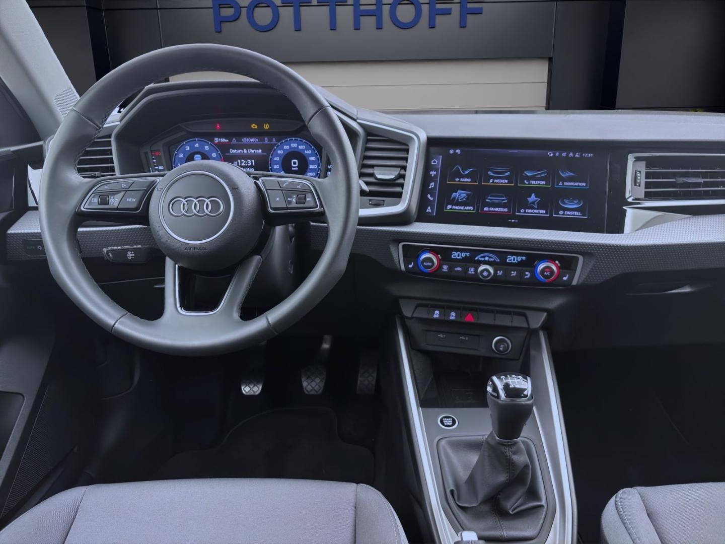 Bild über Audi A1 allstreet 30 TFSI Schaltgetriebe - für weitere Informationen kontaktieren Sie den Audi Partner