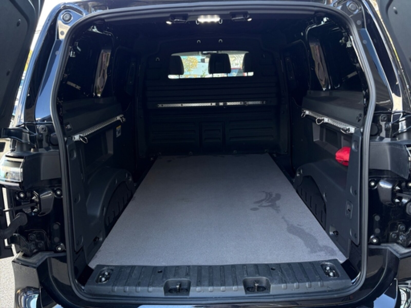 Volkswagen ID. Buzz Cargo – Bild 10
