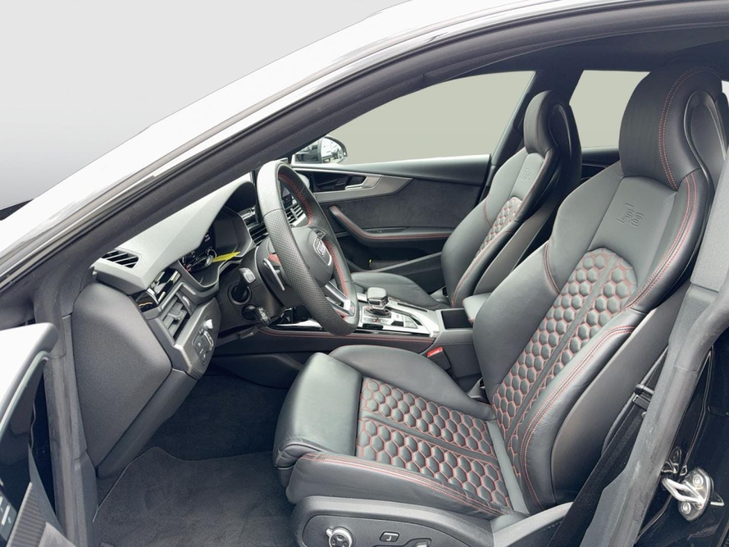Bild über Audi RS 5 Sportback TFSI quattro tiptronic - für weitere Informationen kontaktieren Sie den Audi Partner