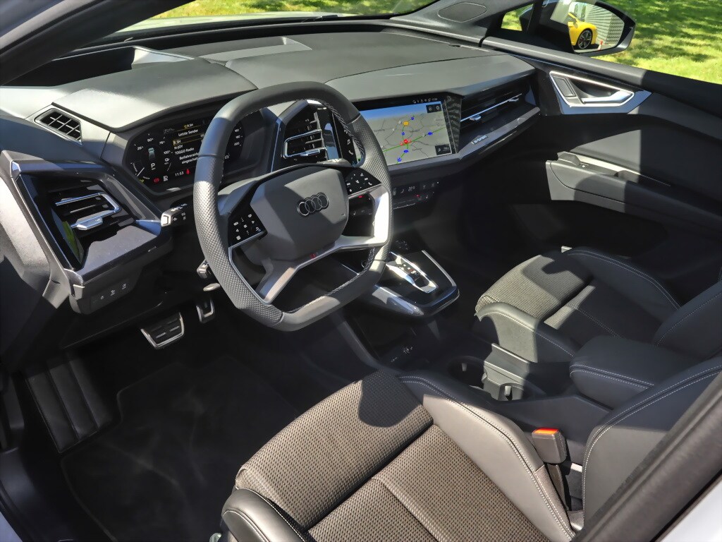 Image about Audi Q4 e-tron 45 e-tron