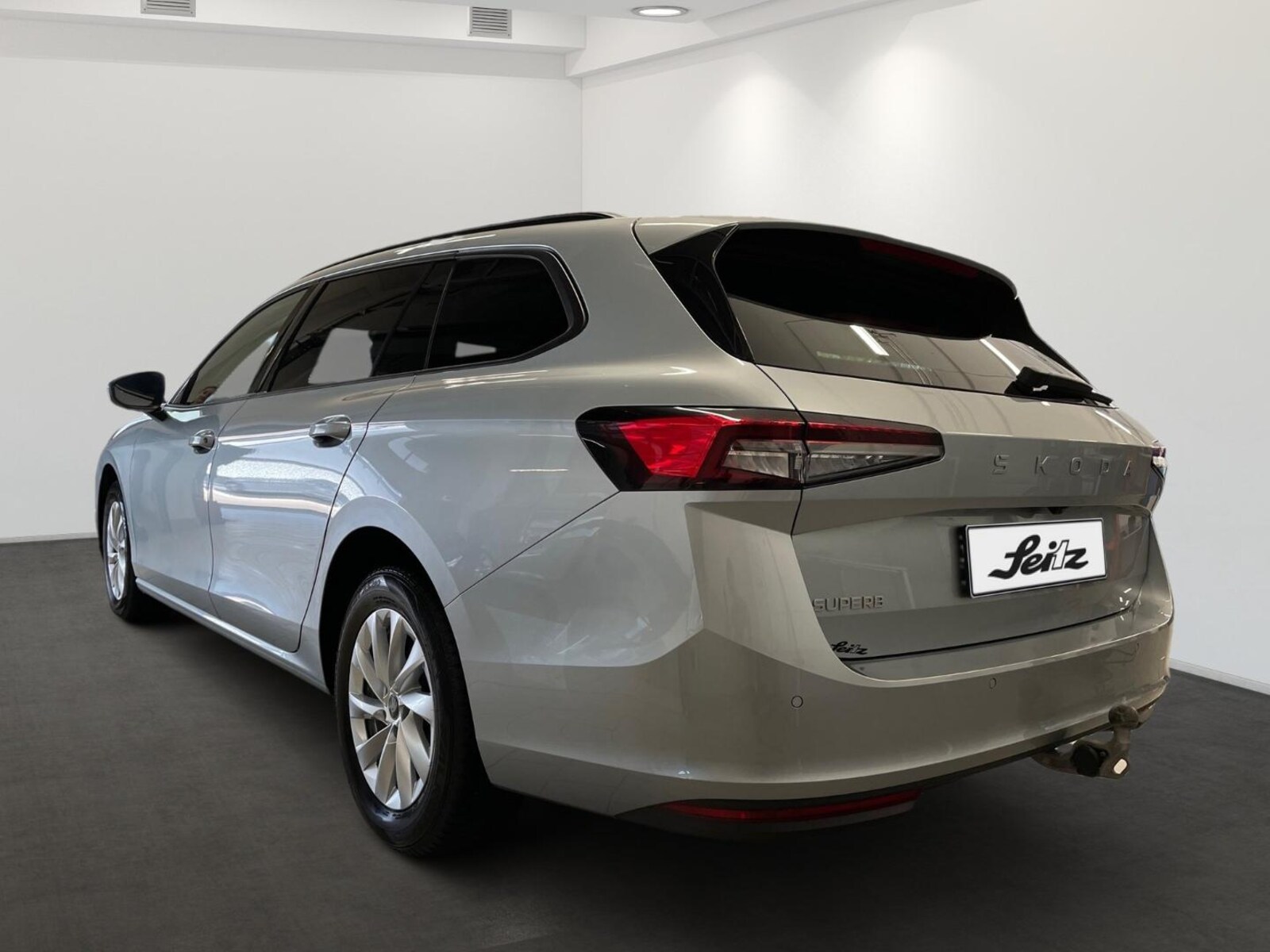 Škoda Superb Combi – Bild 4