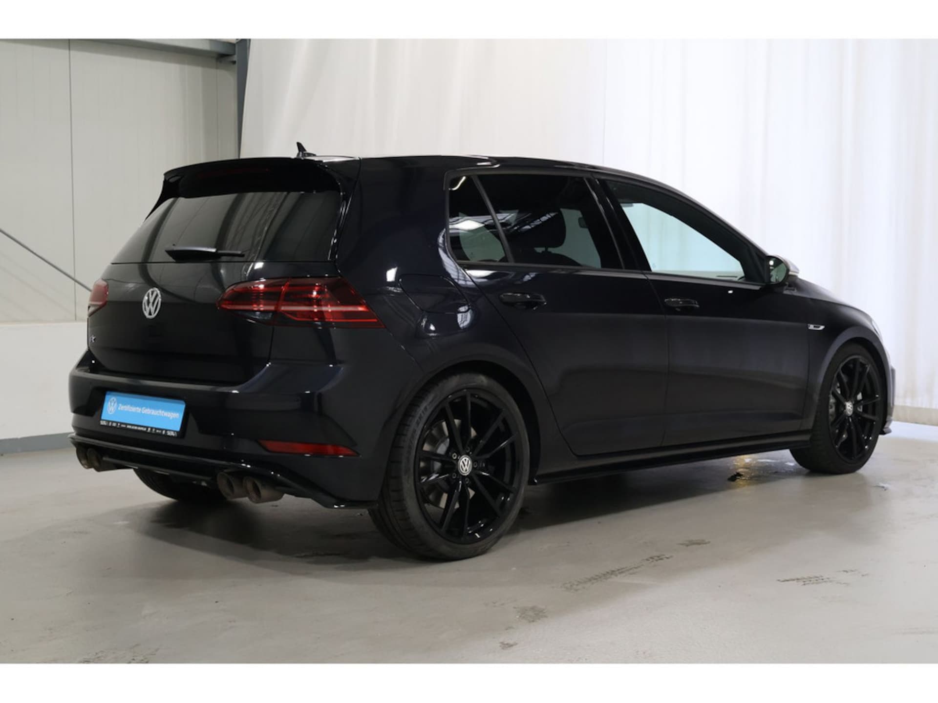 Volkswagen Golf R