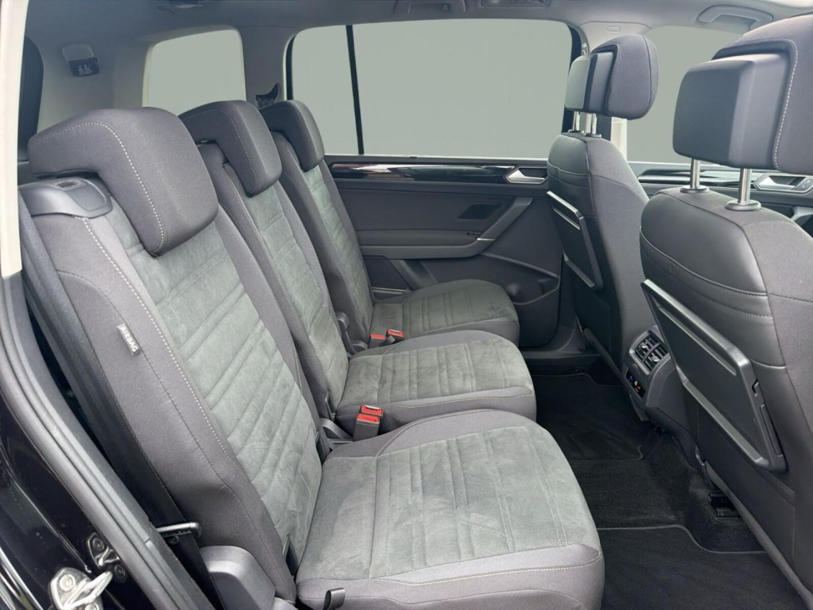 Volkswagen Touran – Bild 15