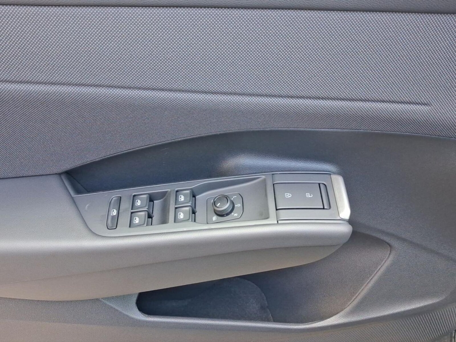 Volkswagen T-Roc – Bild 12