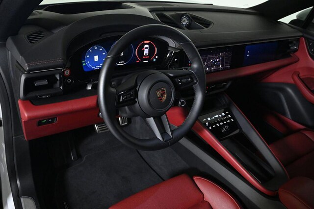 2025 Porsche Macan Electric