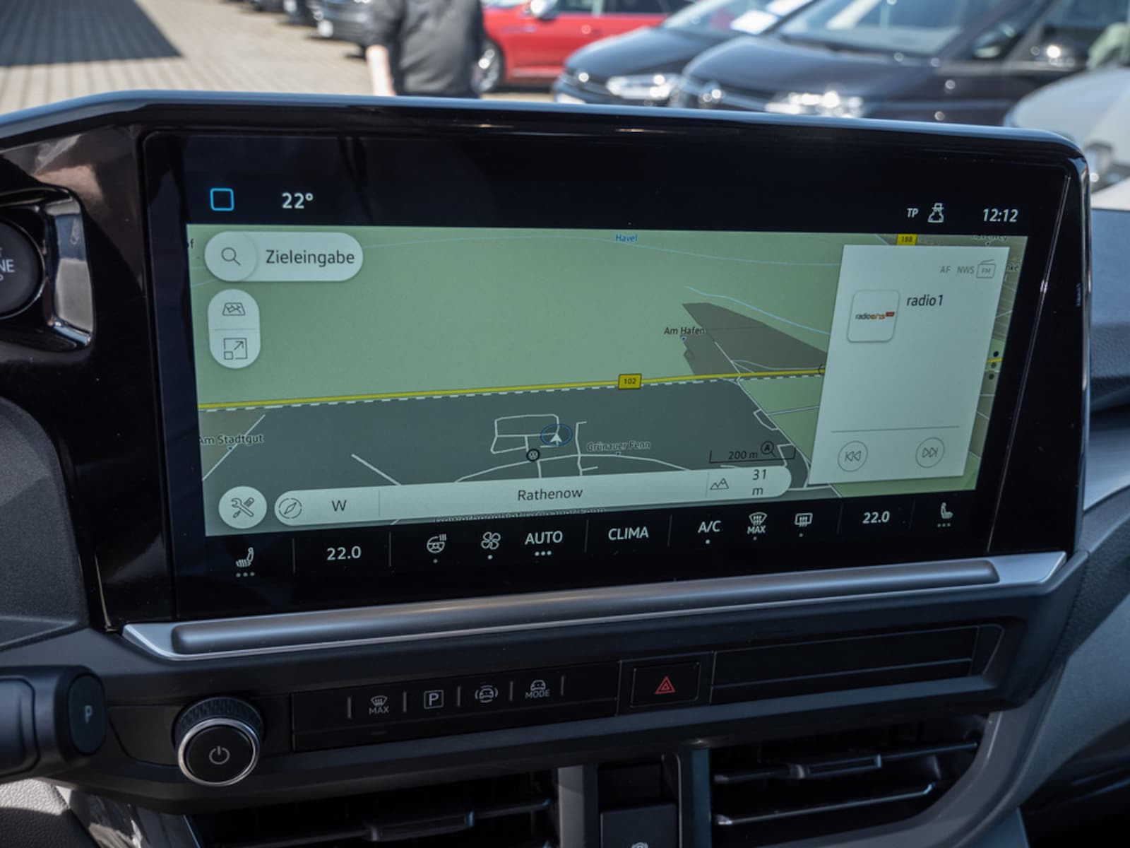 Volkswagen Caravelle – Bild 8