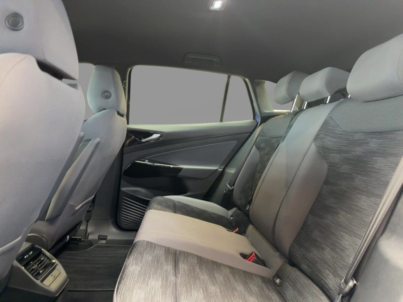 Volkswagen ID.4 – Bild 8