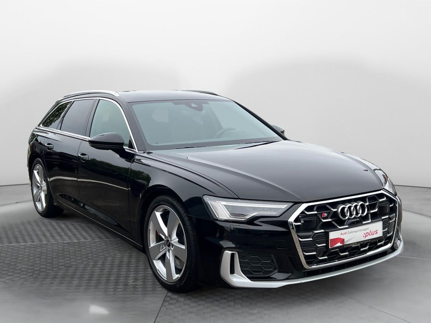 Bild über Audi S6 Avant TDI quattro tiptronic - für weitere Informationen kontaktieren Sie den Audi Partner