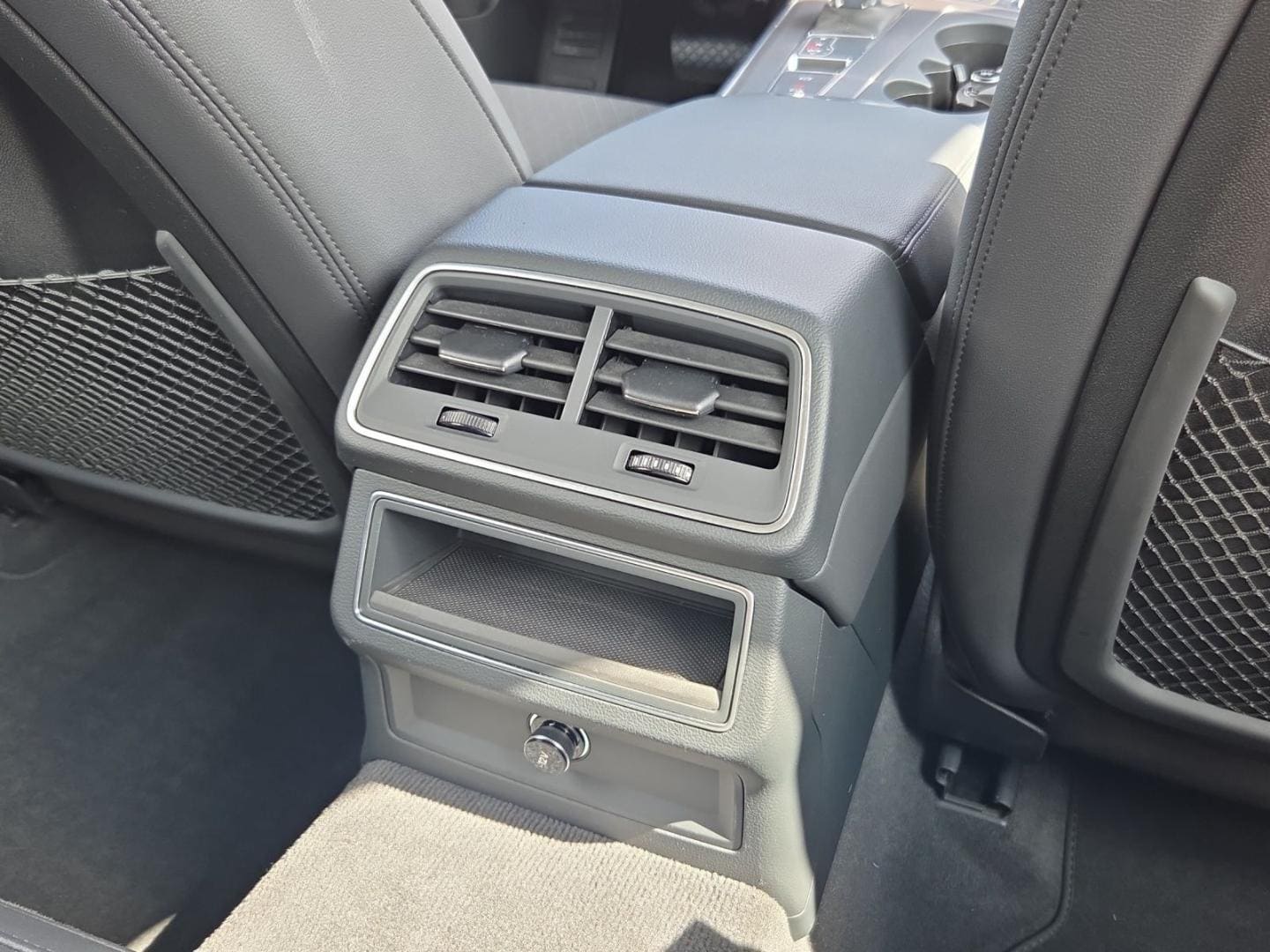 Bild über Audi A6 allroad quattro 40 TDI quattro S tronic - für weitere Informationen kontaktieren Sie den Audi Partner