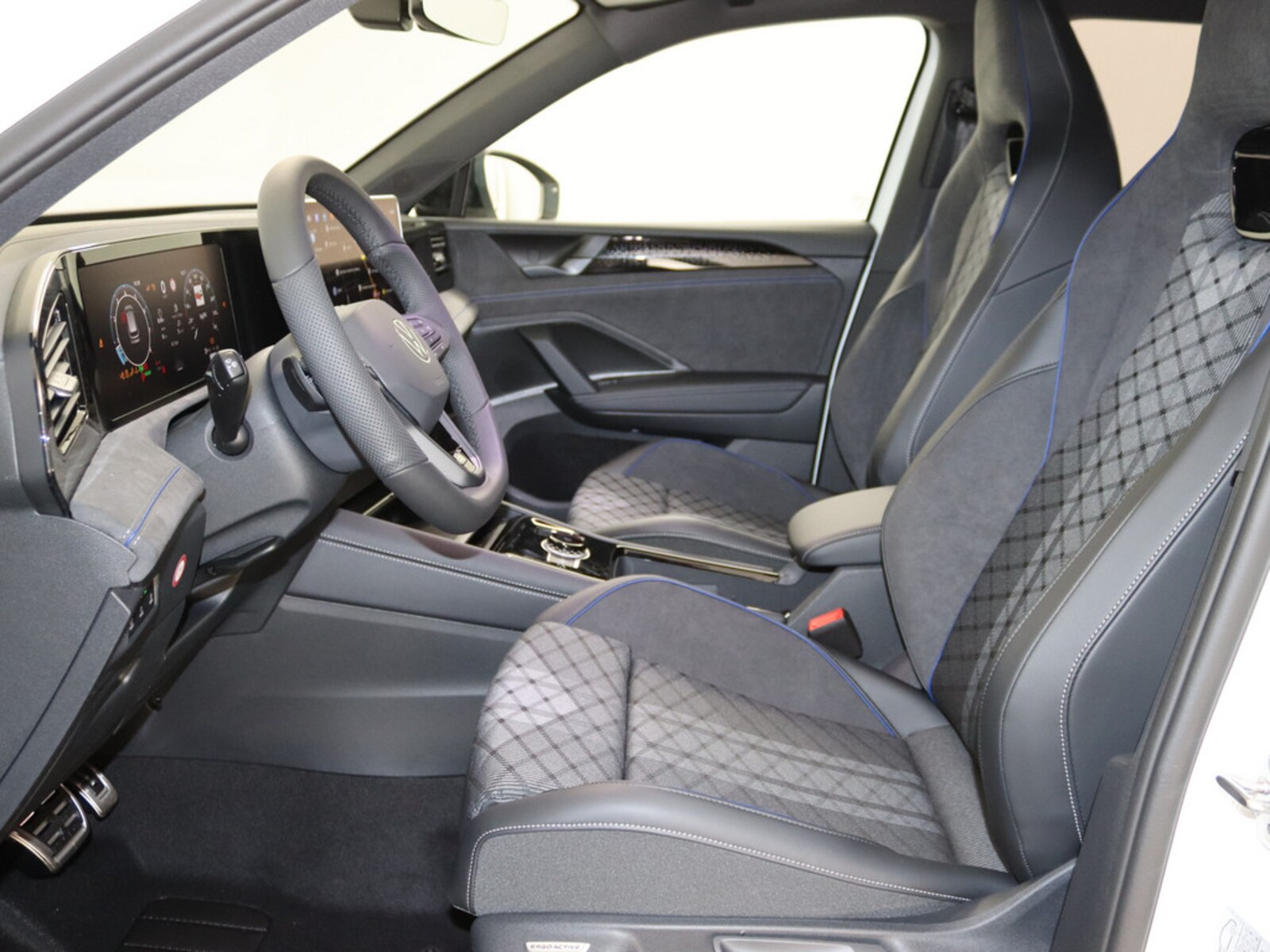 Volkswagen Tiguan – Bild 12