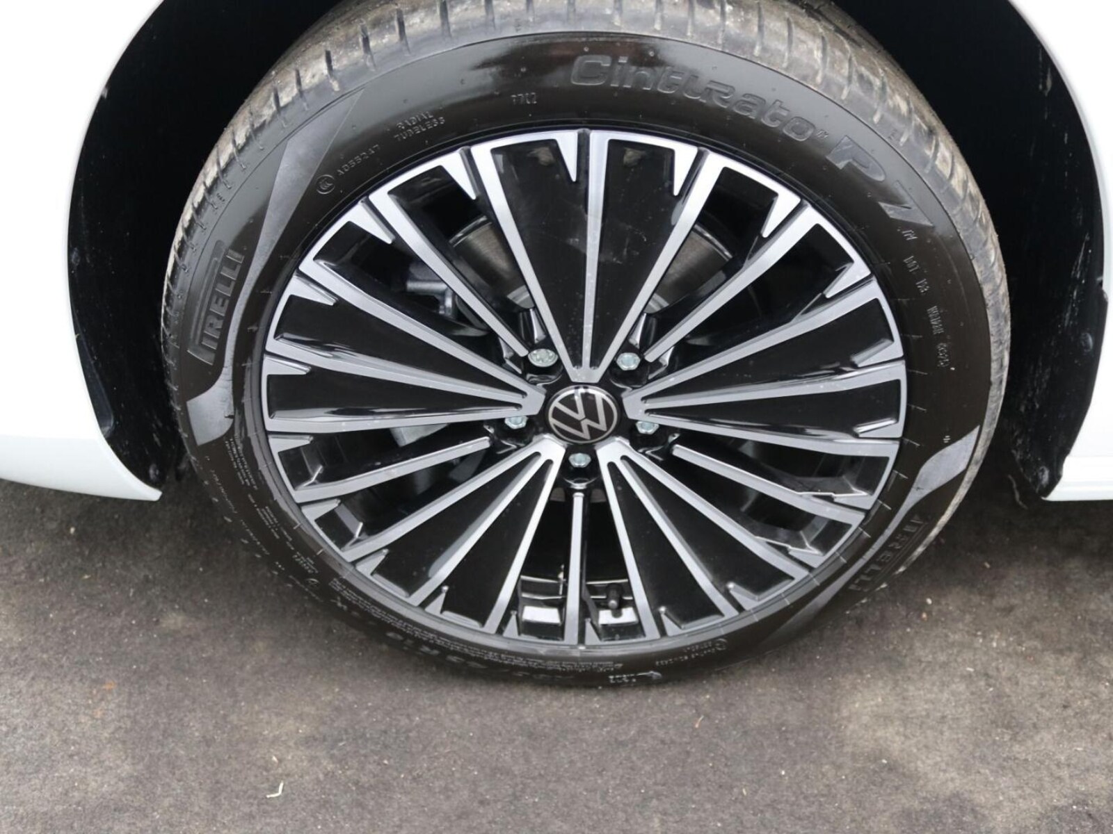 Volkswagen Passat – Bild 7