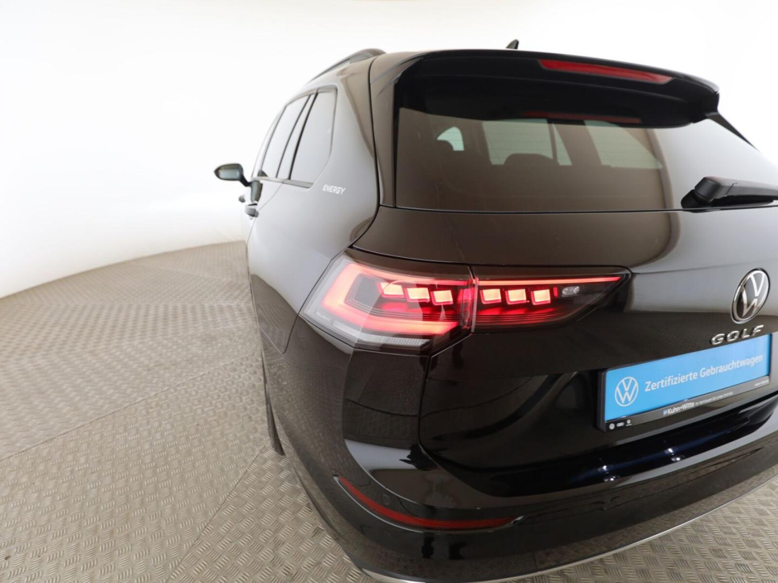 Volkswagen Golf Variant – Bild 9