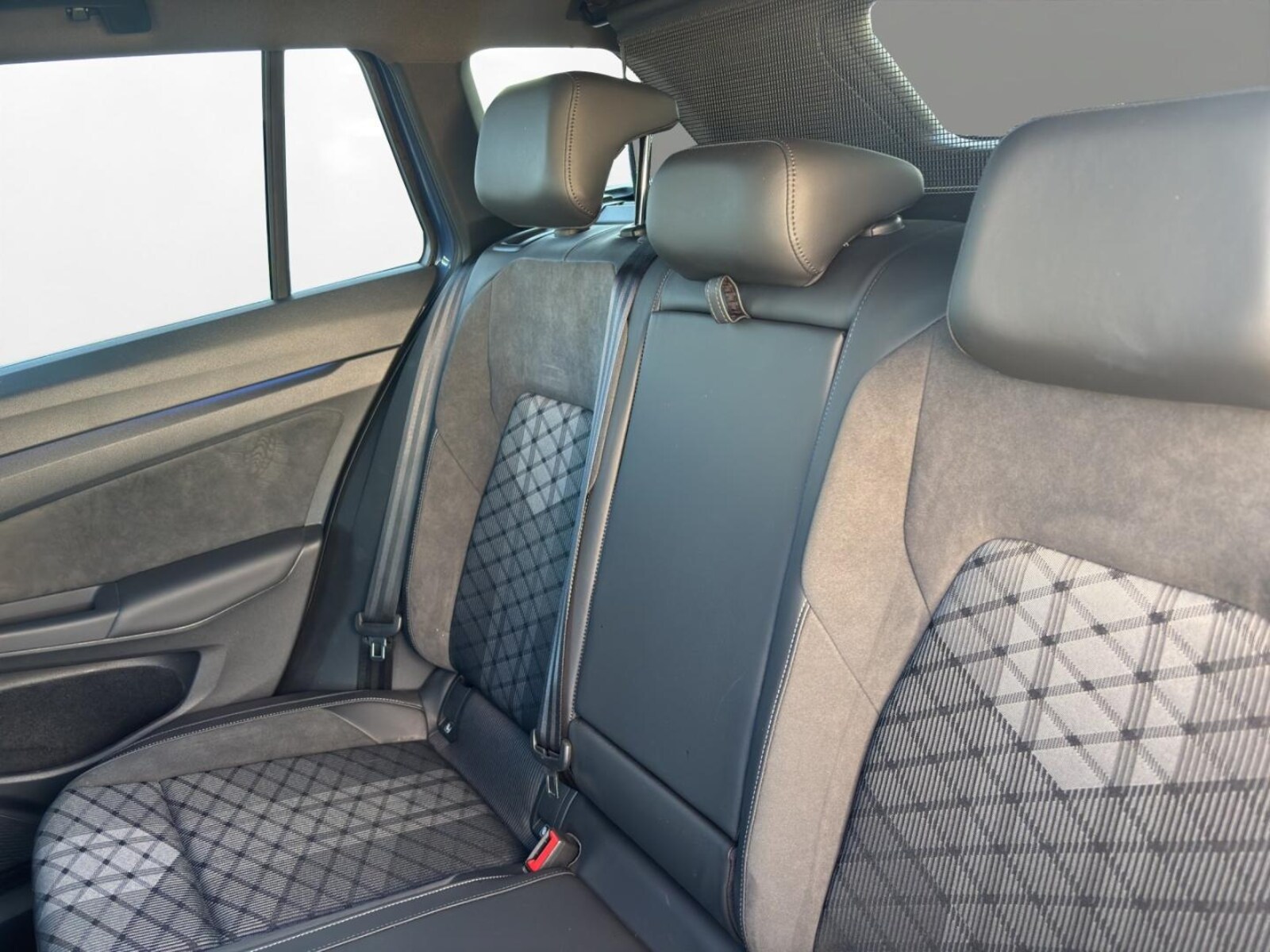 Volkswagen Golf Variant – Bild 11