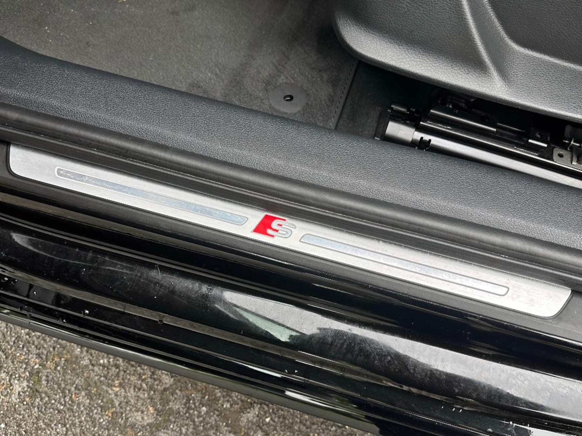Audi A4 Avant S line