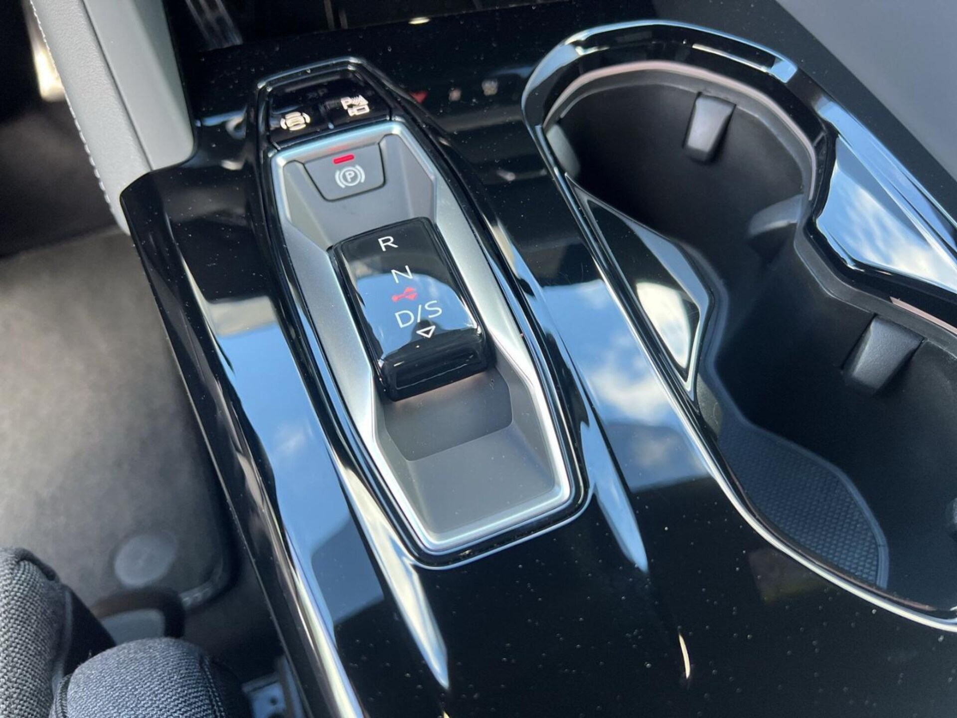 Audi Q5 Sportback edition one