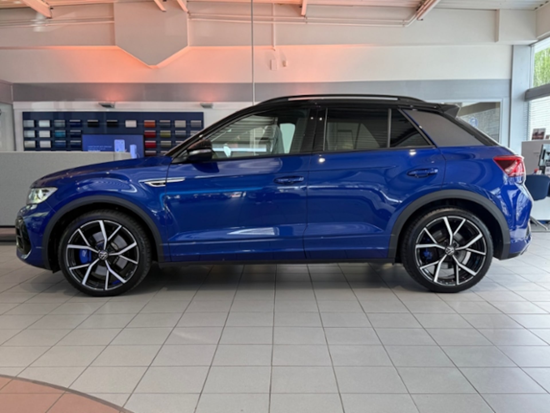 Volkswagen T-Roc R