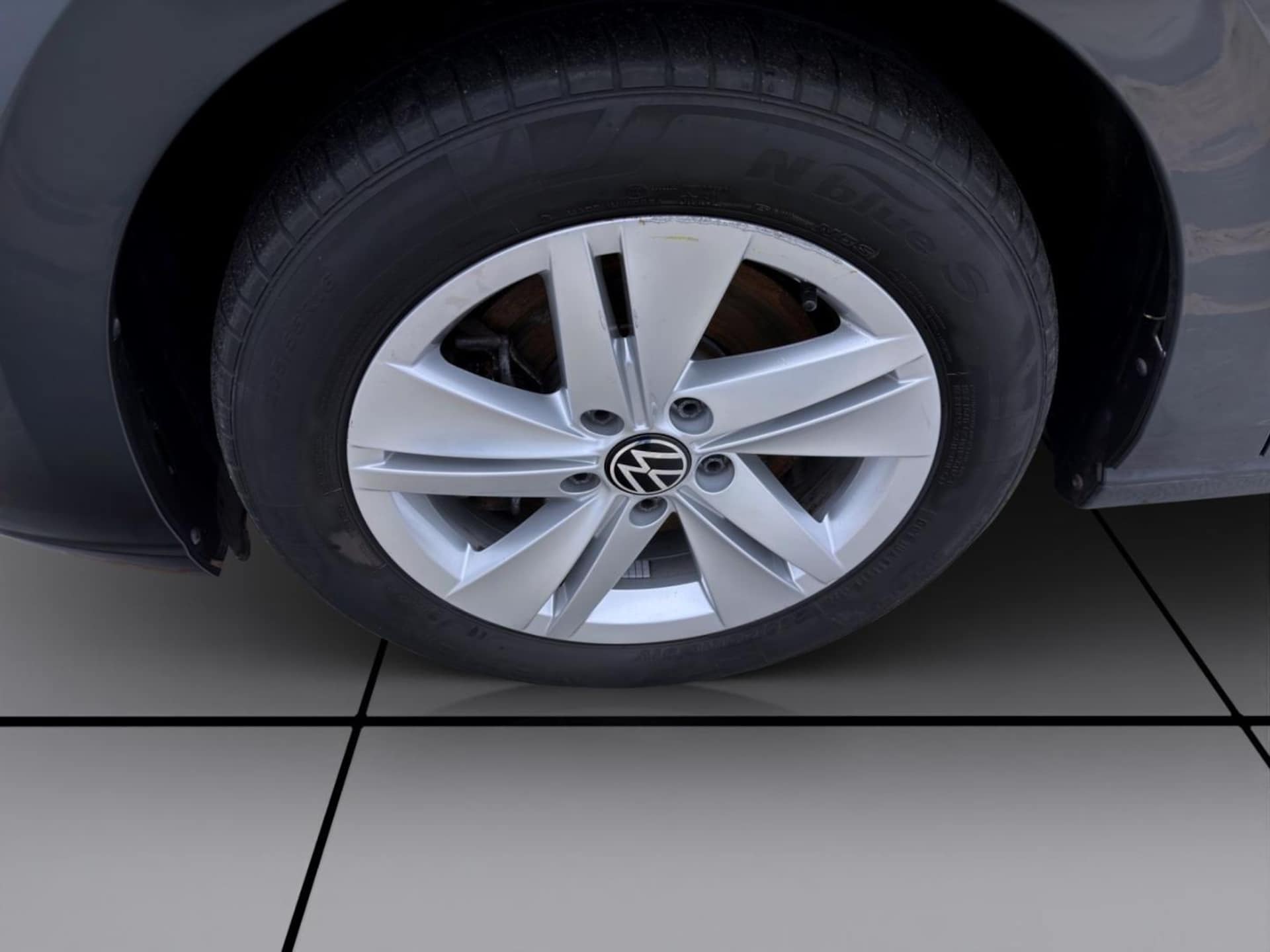 Volkswagen Golf Variant Life