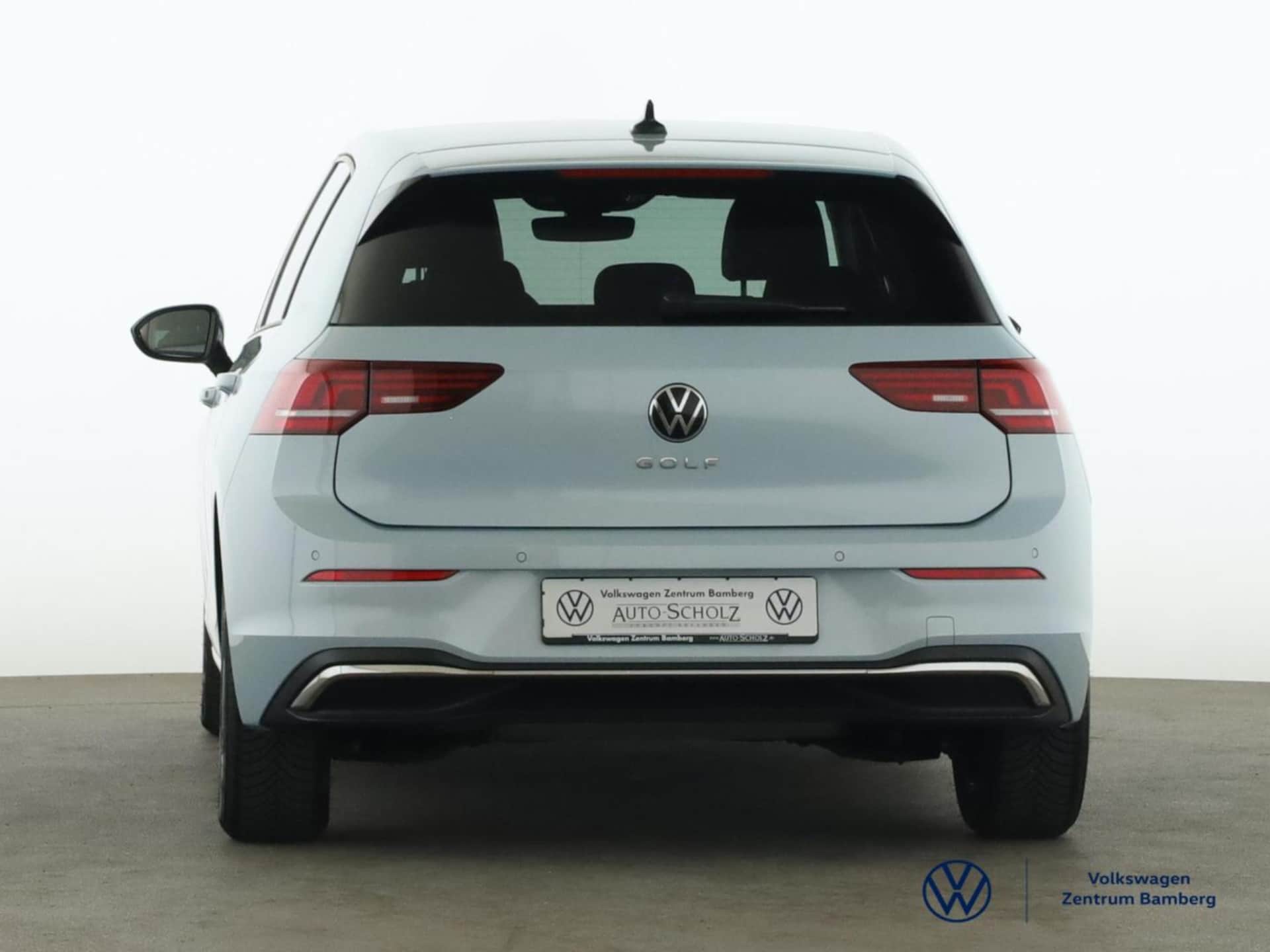 Volkswagen Golf Life