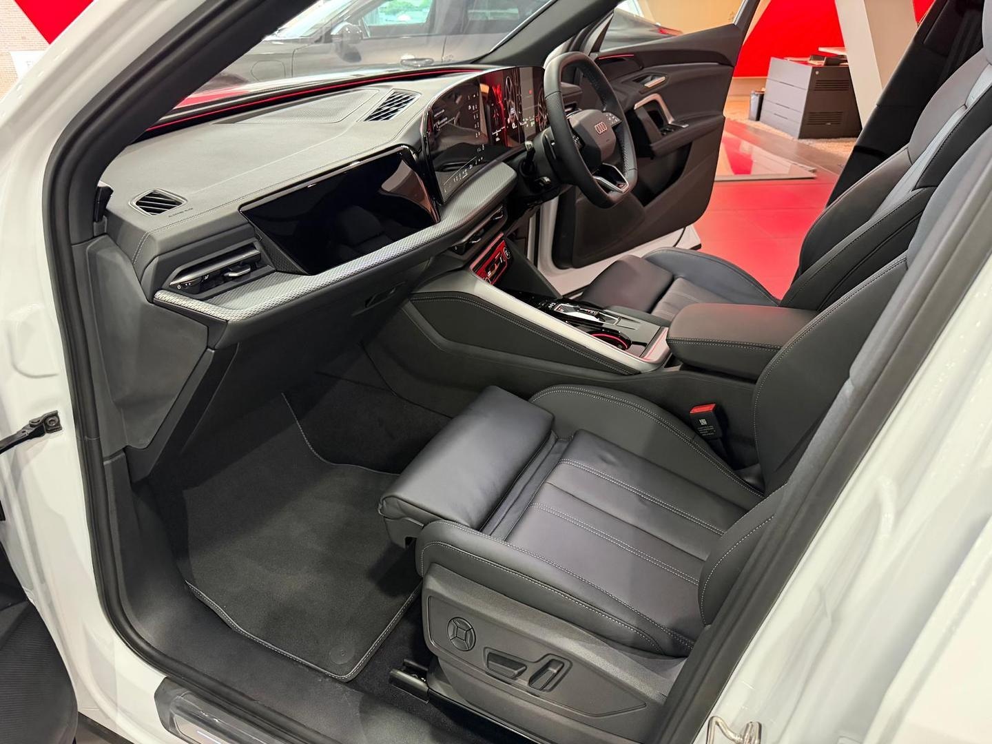 Image about Audi Q5 Sportback TDI quattro 150 kW sport