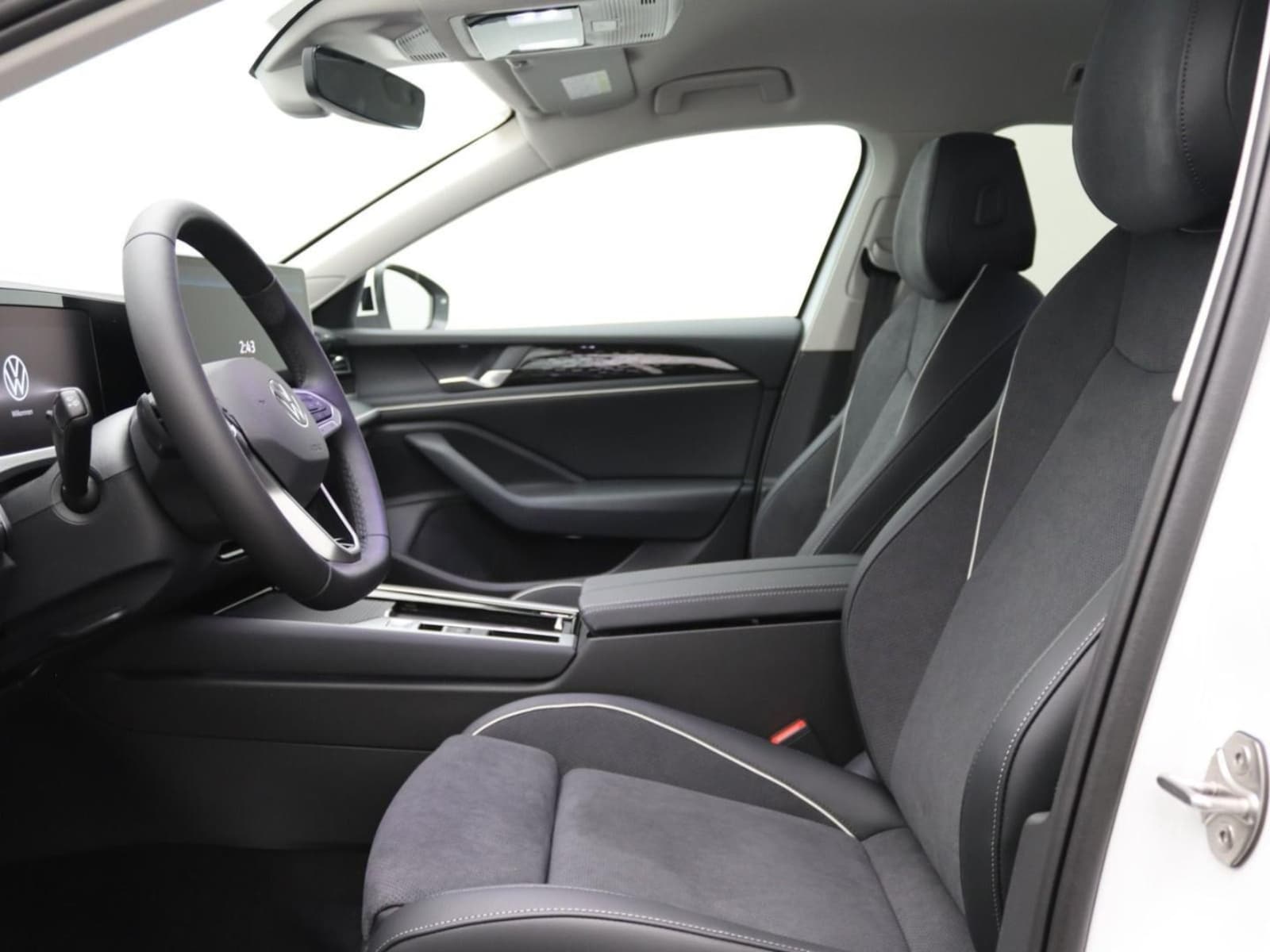 Volkswagen Passat – Bild 13