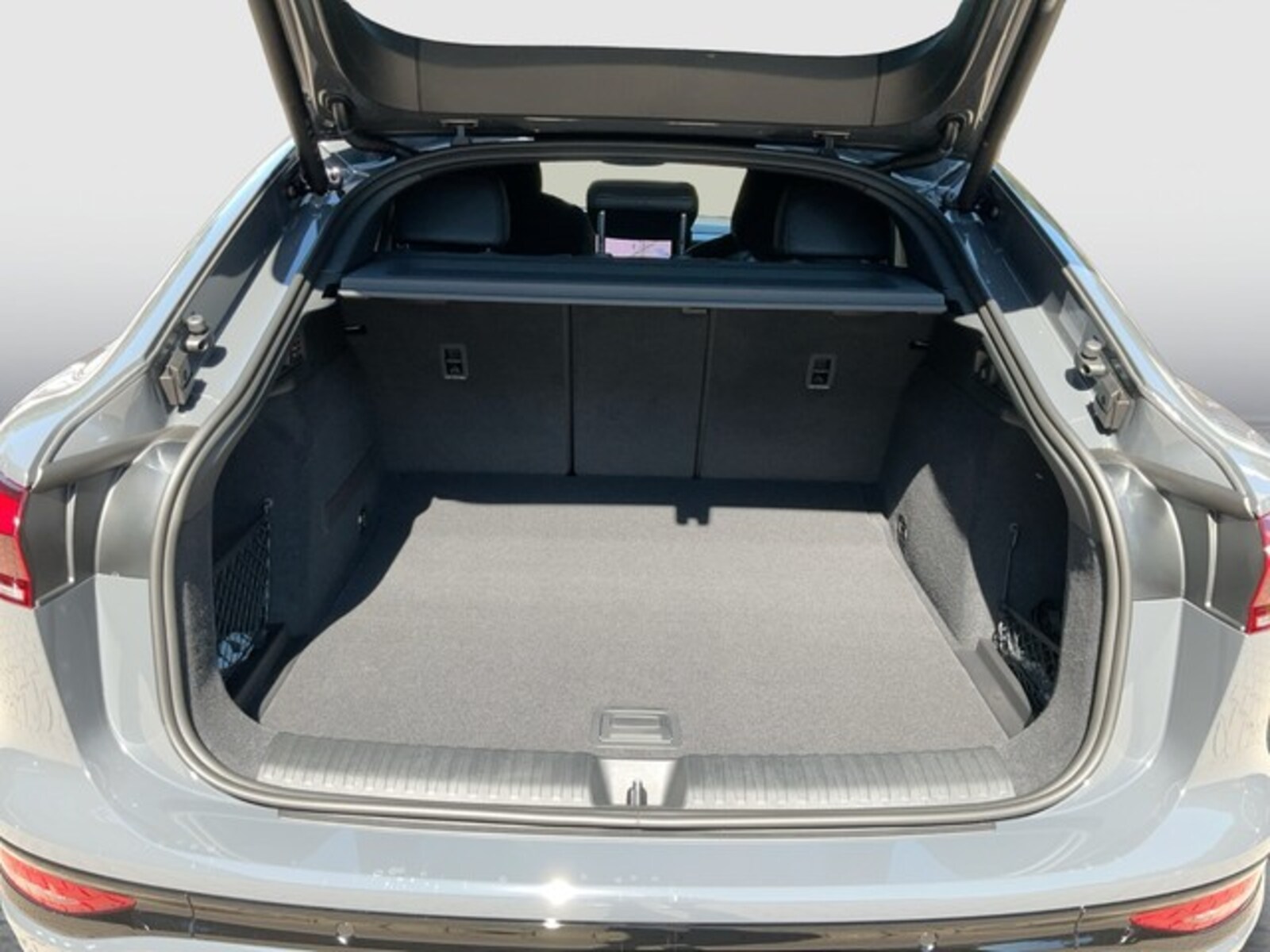 Audi Q6 Sportback e-tron – Bild 12