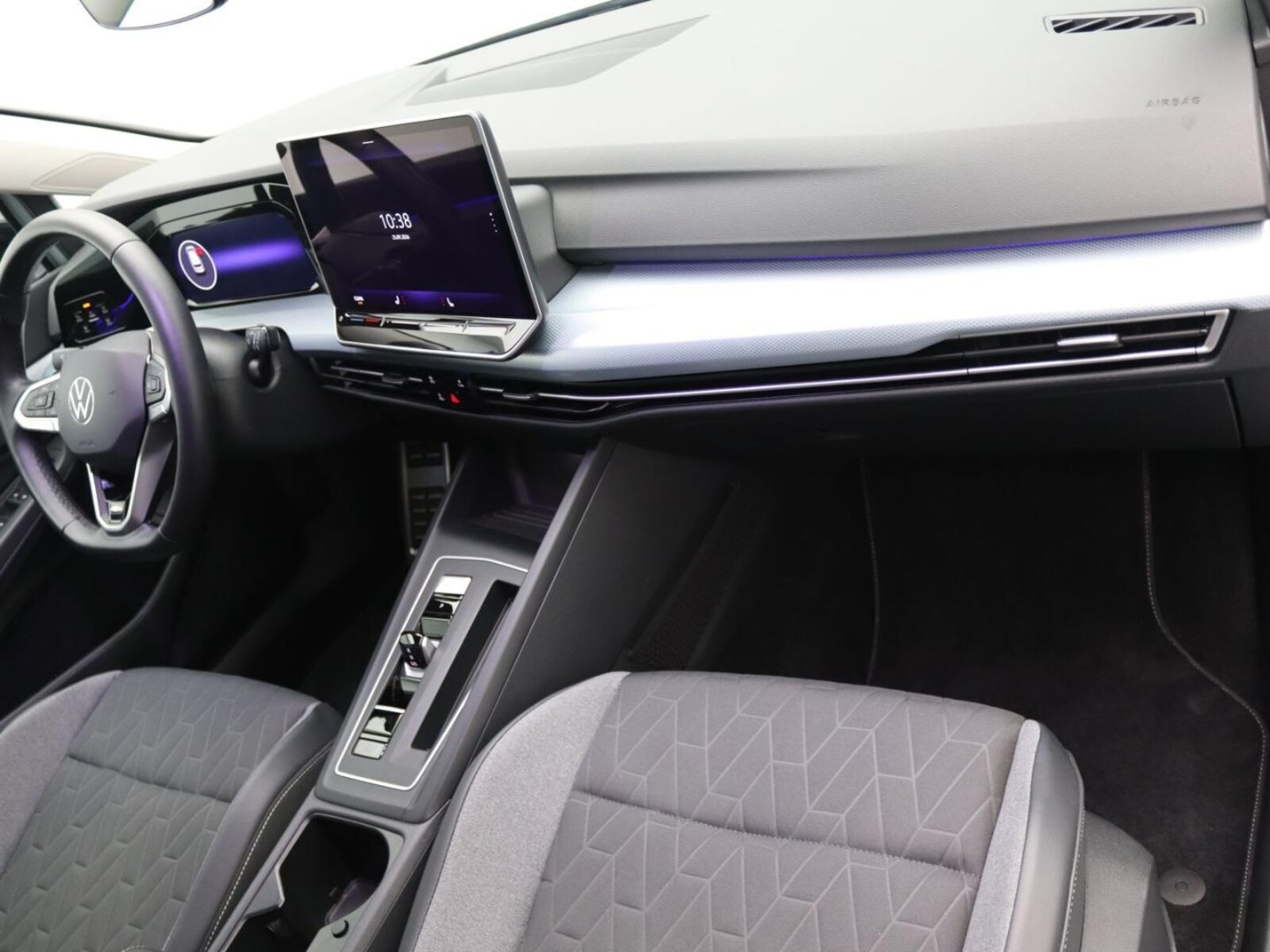 Volkswagen Golf – Bild 10