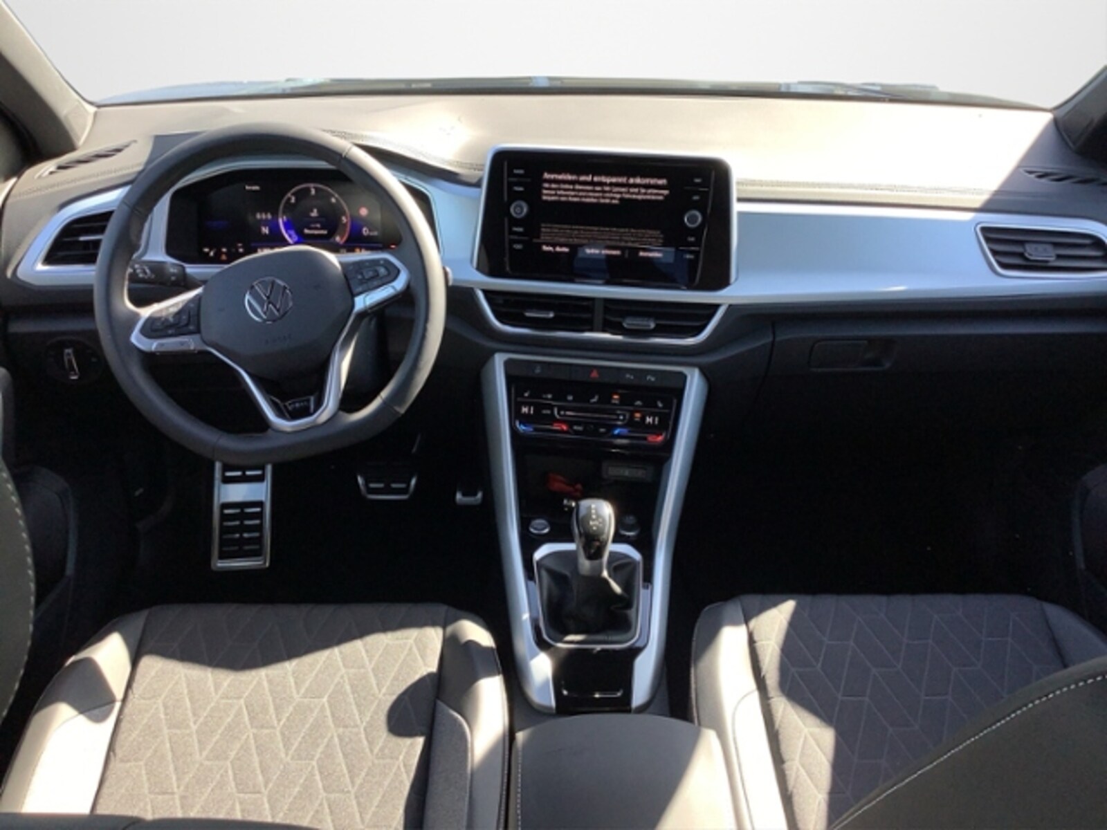 Volkswagen T-Roc – Bild 12