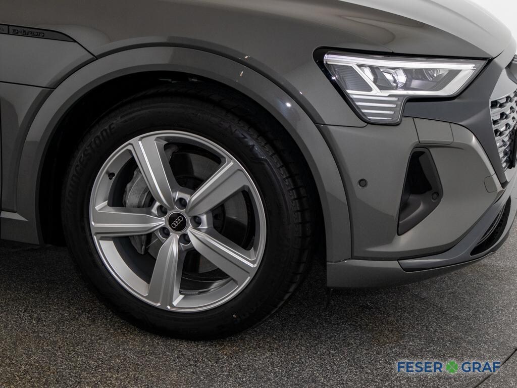 Image about Audi Q8 Sportback e-tron advanced 50 e-tron quattro