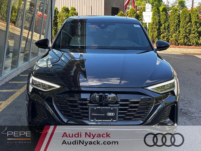2024 Audi Q8 Sportback e-tron