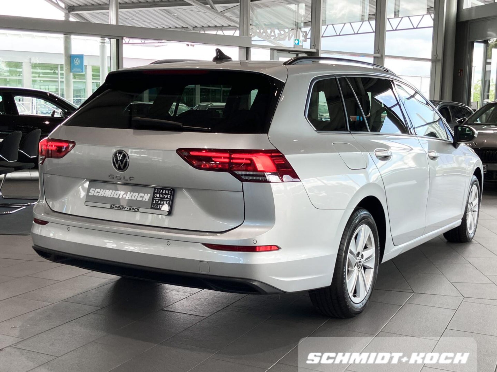 Volkswagen Golf Variant Life