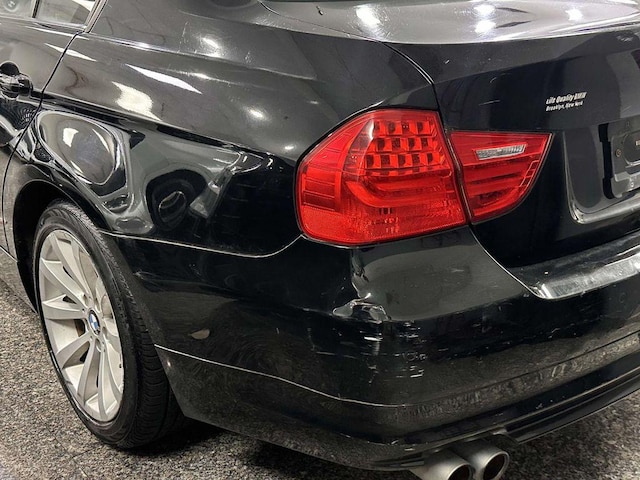 2011 BMW