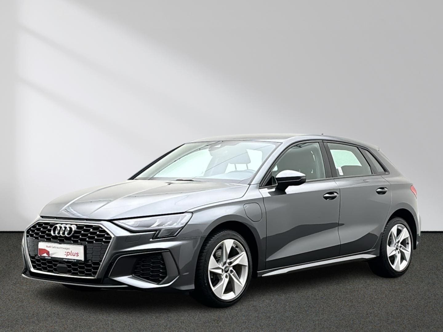 Bild über Audi A3 Sportback TFSI e S line 40 TFSI e S tronic - für weitere Informationen kontaktieren Sie den Audi Partner