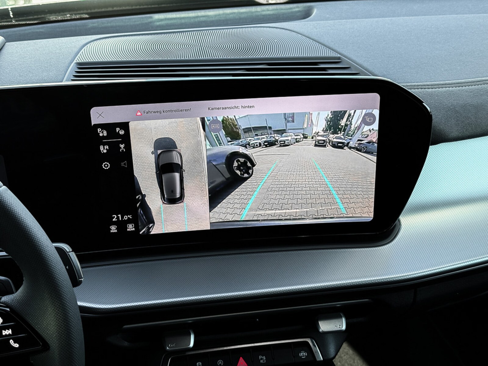 Audi Q3 Sportback – Bild 11