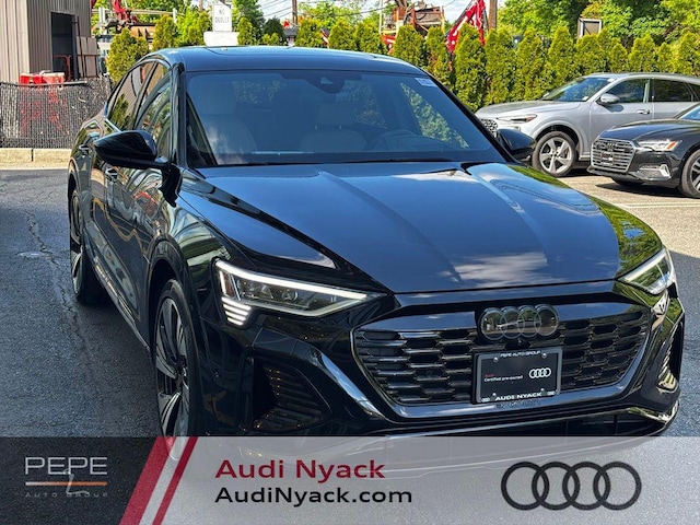 2024 Audi Q8 Sportback e-tron