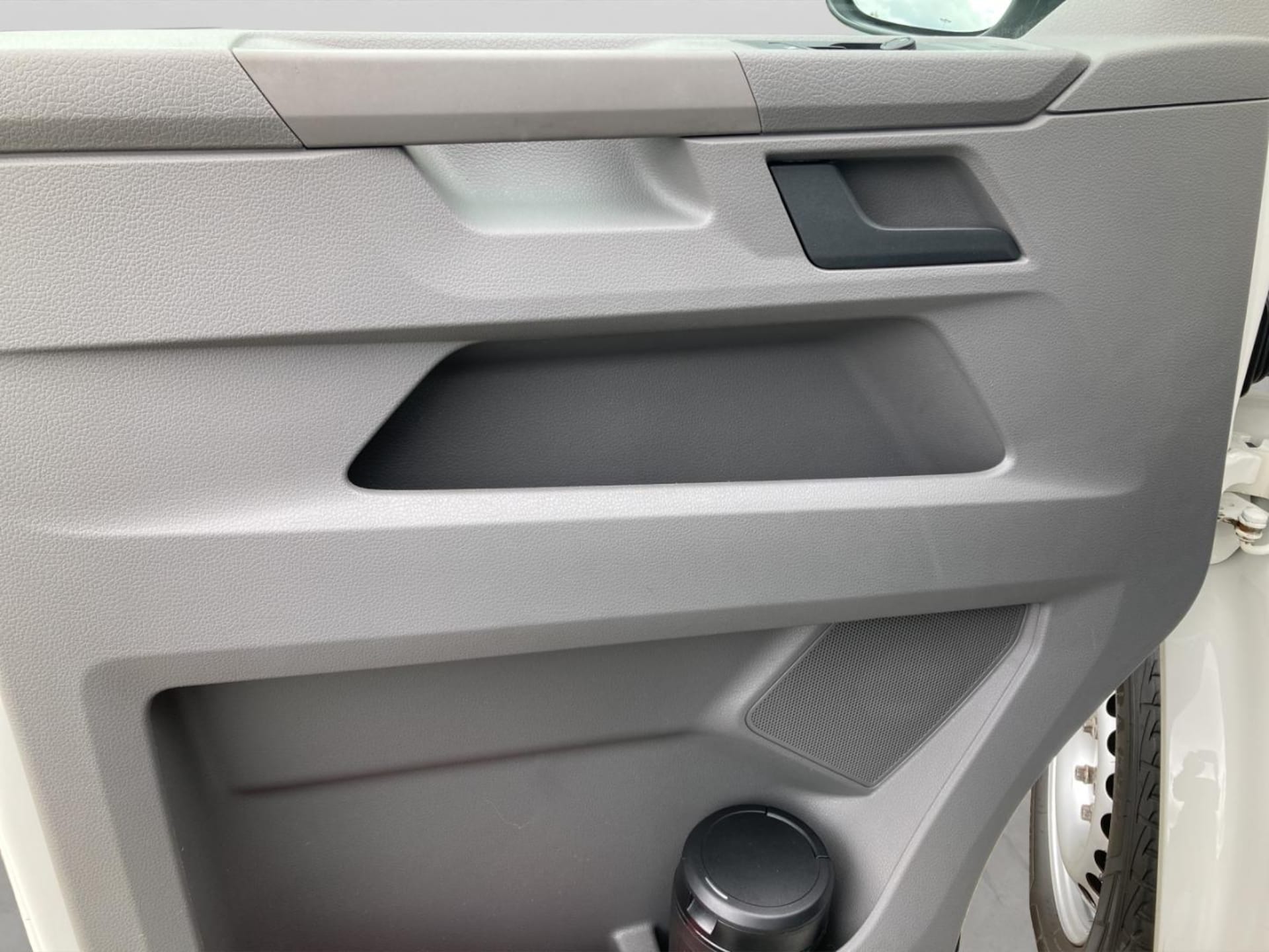 Volkswagen T6.1 Transporter Kasten kurzer Radstand
