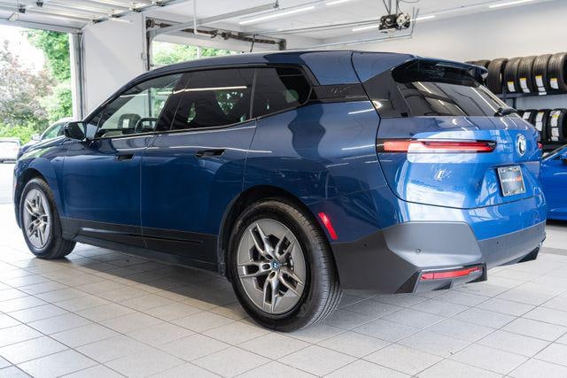 2022 BMW iX