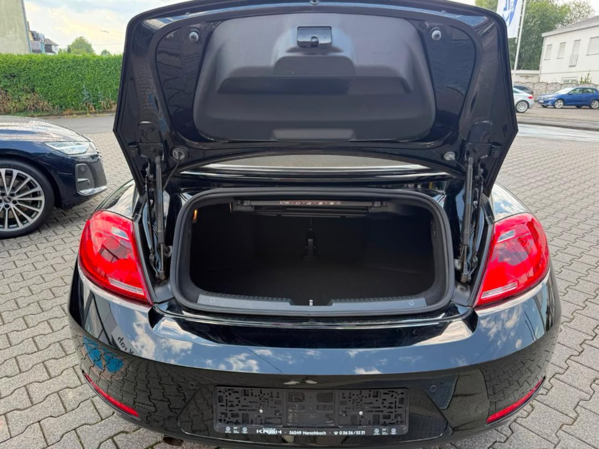 Volkswagen Beetle Cabriolet CLUB