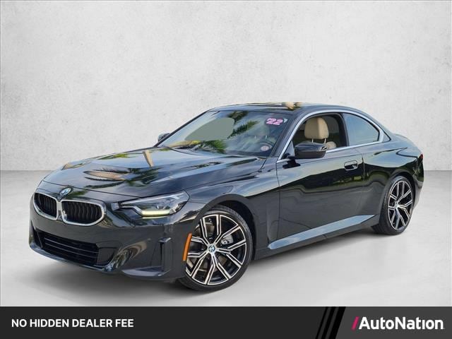 2022 BMW 230
