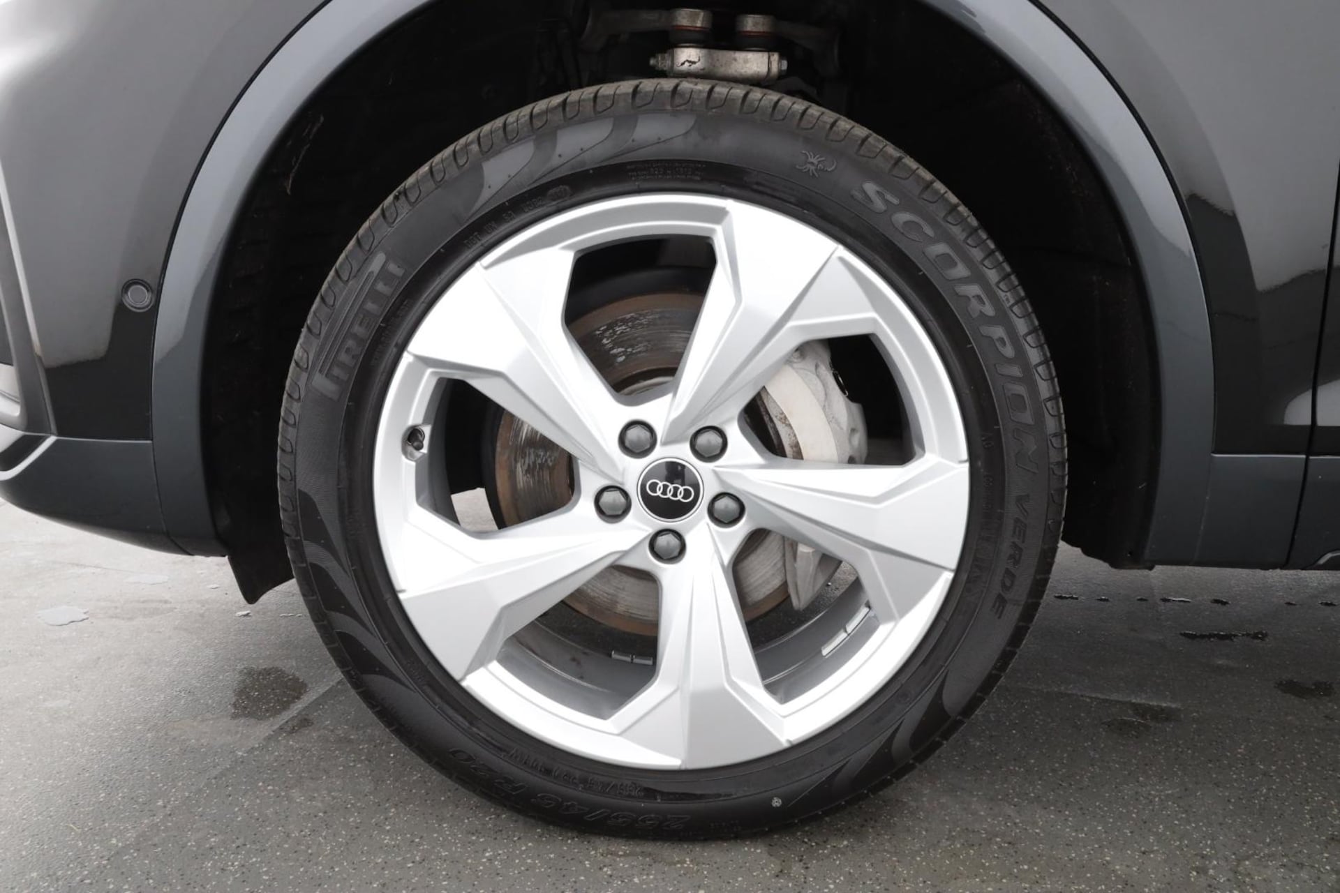 Audi Q5 SUV Advanced