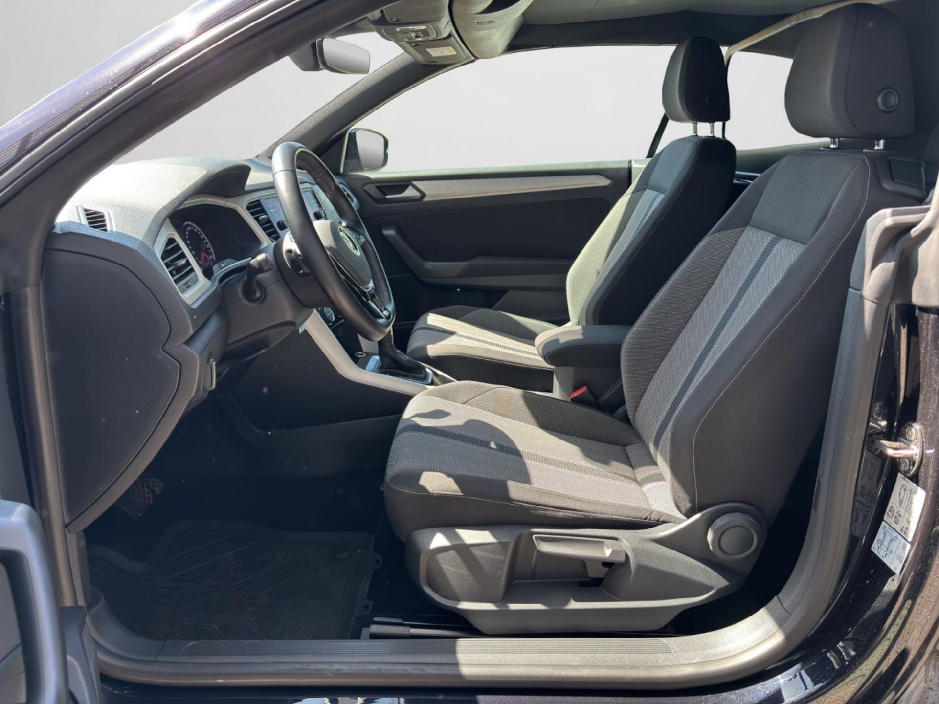 Volkswagen T-Roc Cabriolet Style